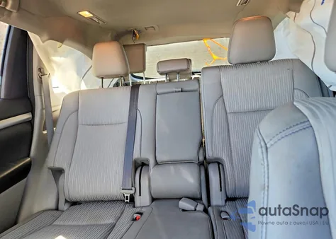 2017 Toyota Highlander Le z USA, uszkodzony, nr VIN 5TDZZRFH5HS193513